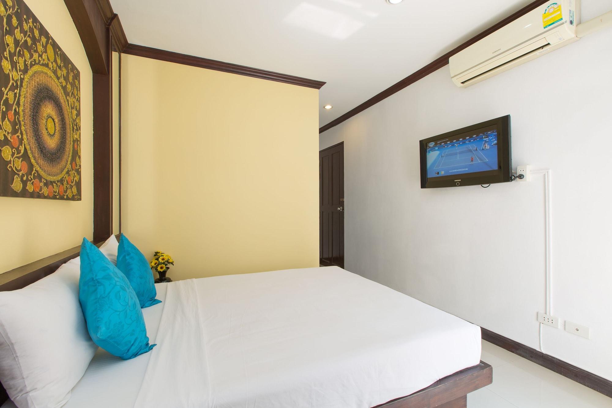Patong Buri Hotel Exterior foto
